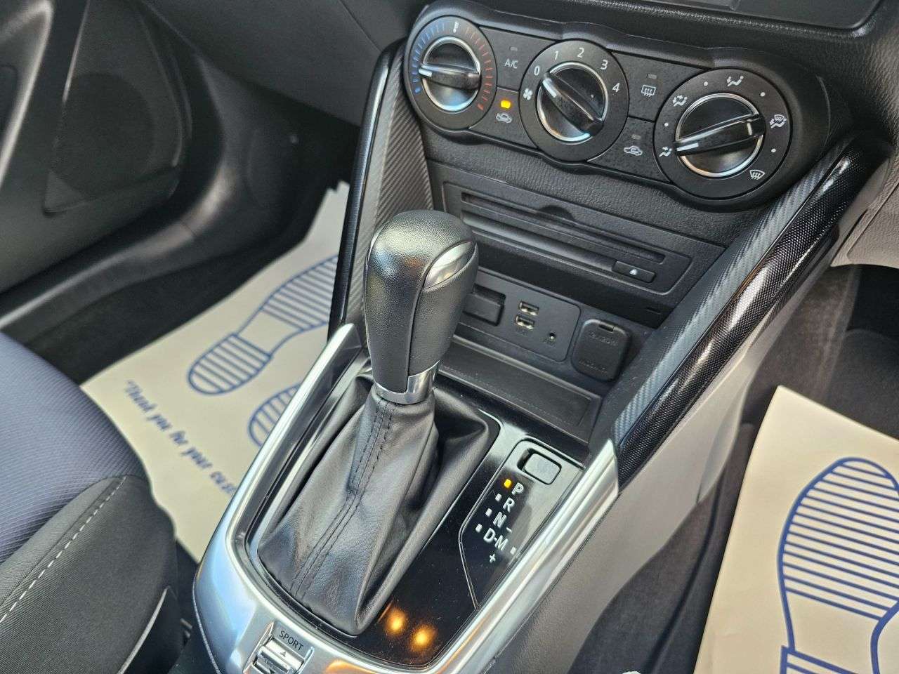 2017 MAZDA MAZDA2 2017 MAZDA MAZDA2