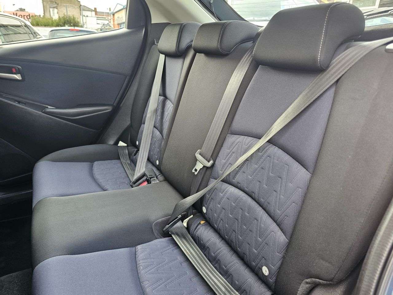 2017 MAZDA MAZDA2 2017 MAZDA MAZDA2