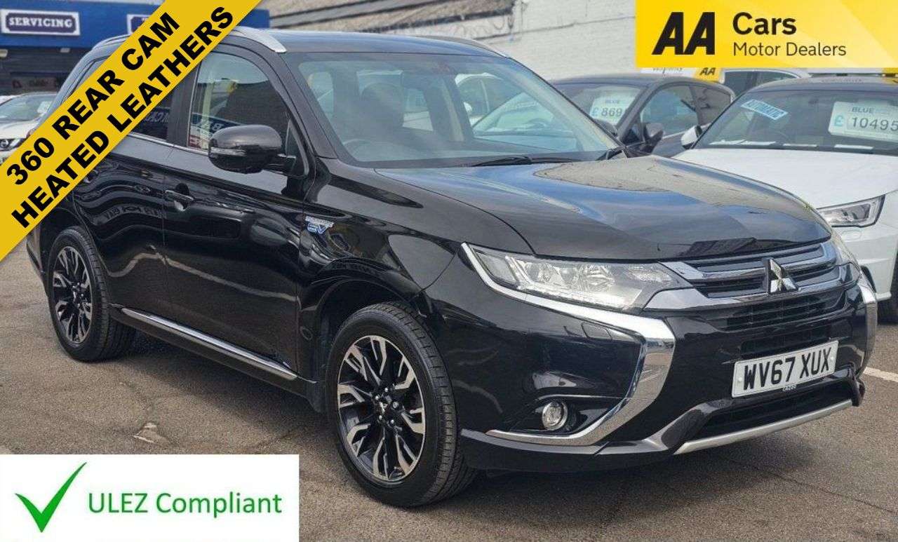 A 2017 MITSUBISHI OUTLANDER AUTOMATIC 2.0h 12kWh 4h SUV 5dr Petrol Plug-in Hybrid CVT 4WD Euro 6 (s/s) A 2017 MITSUBISHI OUTLANDER AUTOMATIC 2.0h 12kWh 4h SUV 5dr Petrol Plug-in Hybrid CVT 4WD Euro 6 (s/s)