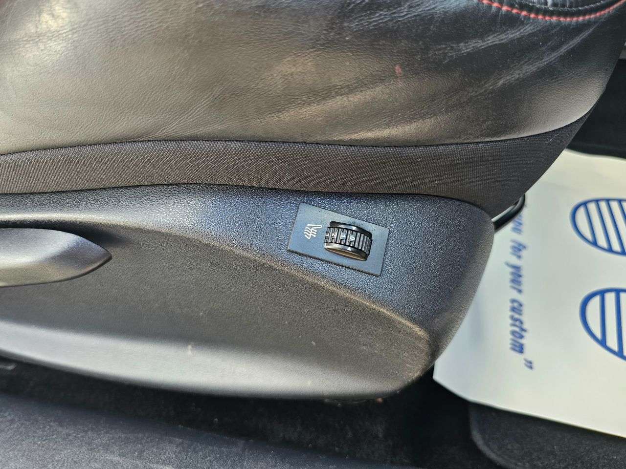 2015 PEUGEOT 208 2015 PEUGEOT 208