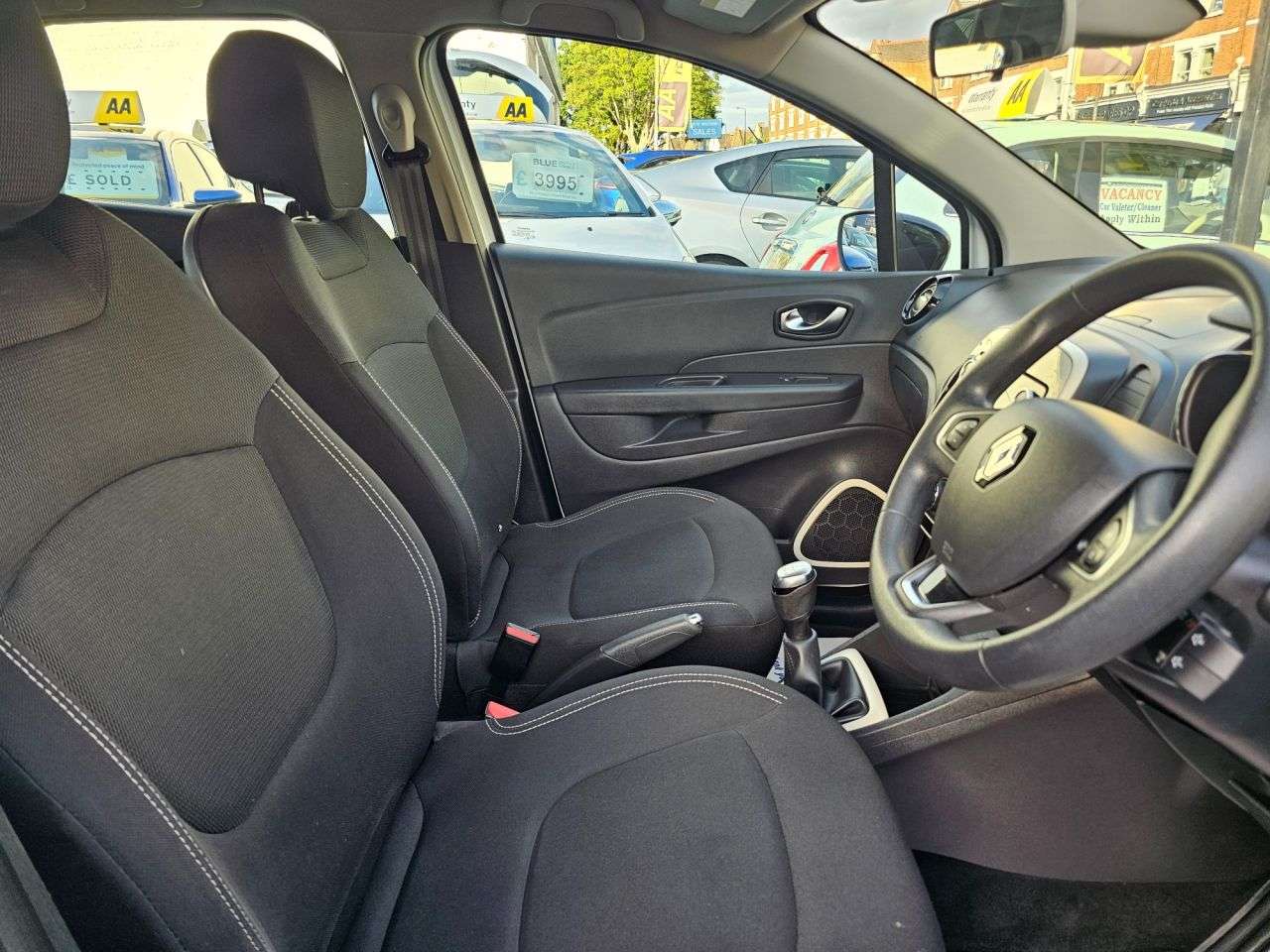 2020 RENAULT CAPTUR 2020 RENAULT CAPTUR