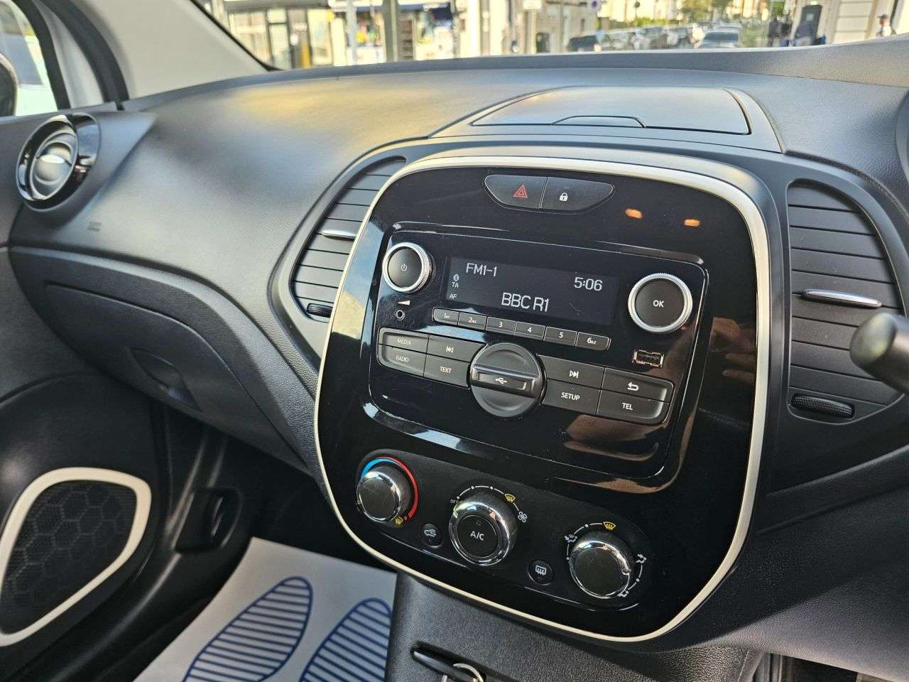 2020 RENAULT CAPTUR 2020 RENAULT CAPTUR