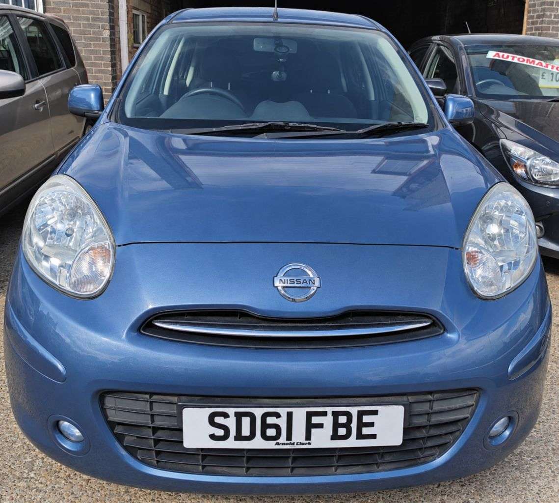 A 2011 NISSAN MICRA AUTOMATIC 1.2 12V Acenta Hatchback 5dr Petrol CVT Euro 5 (80 ps) FULL SERVI A 2011 NISSAN MICRA AUTOMATIC 1.2 12V Acenta Hatchback 5dr Petrol CVT Euro 5 (80 ps) FULL SERVI
