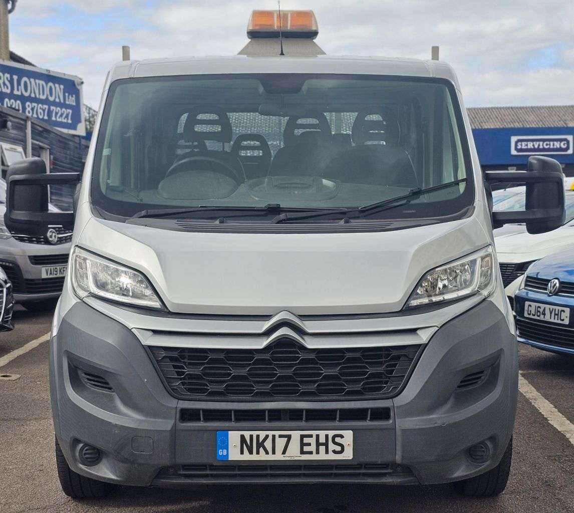 A 2017 CITROEN RELAY 2.0 BlueHDi 35 Chassis Double Cab 4dr Diesel Manual L3 Euro 6 (130 ps) 3 MA A 2017 CITROEN RELAY 2.0 BlueHDi 35 Chassis Double Cab 4dr Diesel Manual L3 Euro 6 (130 ps) 3 MA