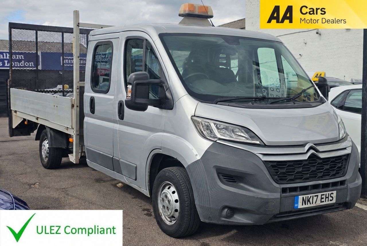 A 2017 CITROEN RELAY 2.0 BlueHDi 35 Chassis Double Cab 4dr Diesel Manual L3 Euro 6 (130 ps) 3 MA A 2017 CITROEN RELAY 2.0 BlueHDi 35 Chassis Double Cab 4dr Diesel Manual L3 Euro 6 (130 ps) 3 MA