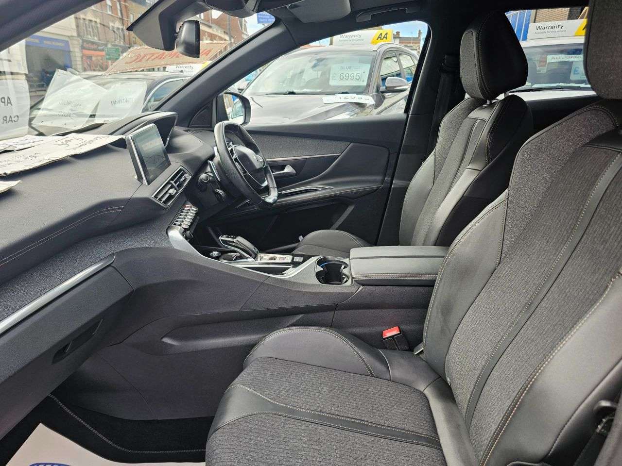 2020 PEUGEOT 3008 2020 PEUGEOT 3008