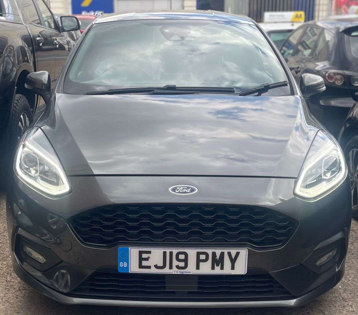 A 2019 FORD FIESTA 1.0T EcoBoost GPF ST-Line X Hatchback 5dr Petrol Manual Euro 6 (s/s) (100 p A 2019 FORD FIESTA 1.0T EcoBoost GPF ST-Line X Hatchback 5dr Petrol Manual Euro 6 (s/s) (100 p