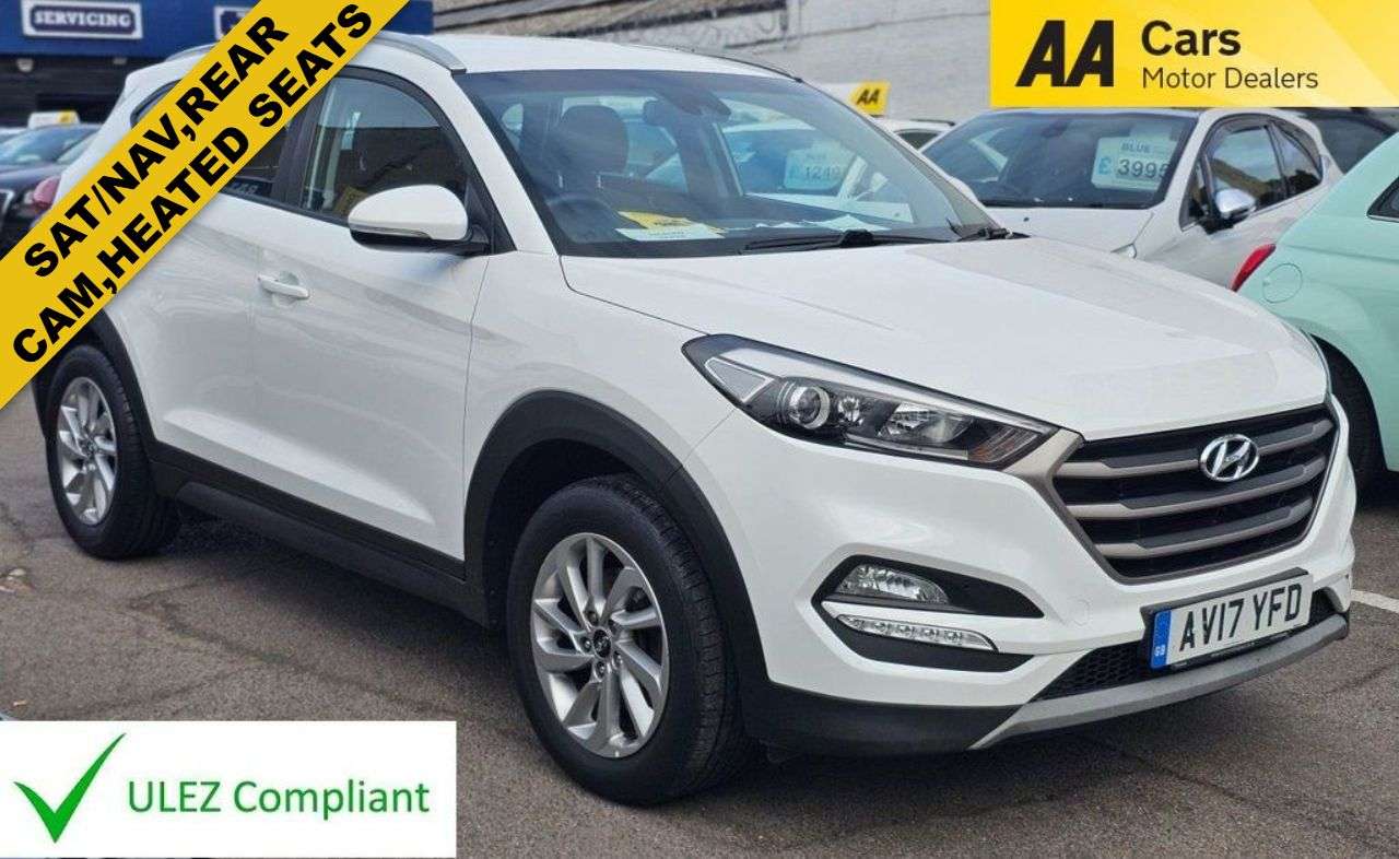 A 2017 HYUNDAI TUCSON 1.6 GDi Blue Drive SE Nav SUV 5dr Petrol Manual Euro 6 (s/s) (132 ps) SAT/N A 2017 HYUNDAI TUCSON 1.6 GDi Blue Drive SE Nav SUV 5dr Petrol Manual Euro 6 (s/s) (132 ps) SAT/N