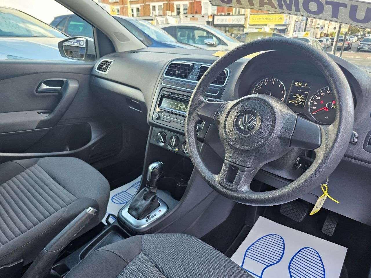2012 VOLKSWAGEN POLO 2012 VOLKSWAGEN POLO