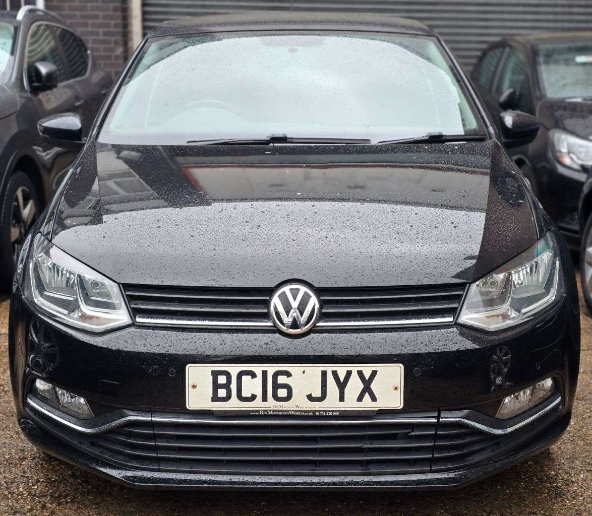 A 2016 VOLKSWAGEN POLO 1.2 TSI BlueMotion Tech Match Hatchback 5dr Petrol Manual Euro 6 (s/s) (90 A 2016 VOLKSWAGEN POLO 1.2 TSI BlueMotion Tech Match Hatchback 5dr Petrol Manual Euro 6 (s/s) (90