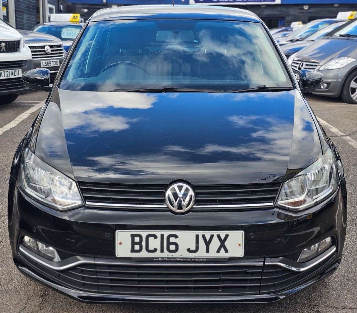 A 2016 VOLKSWAGEN POLO 1.2 TSI BlueMotion Tech Match Hatchback 5dr Petrol Manual Euro 6 (s/s) (90 A 2016 VOLKSWAGEN POLO 1.2 TSI BlueMotion Tech Match Hatchback 5dr Petrol Manual Euro 6 (s/s) (90