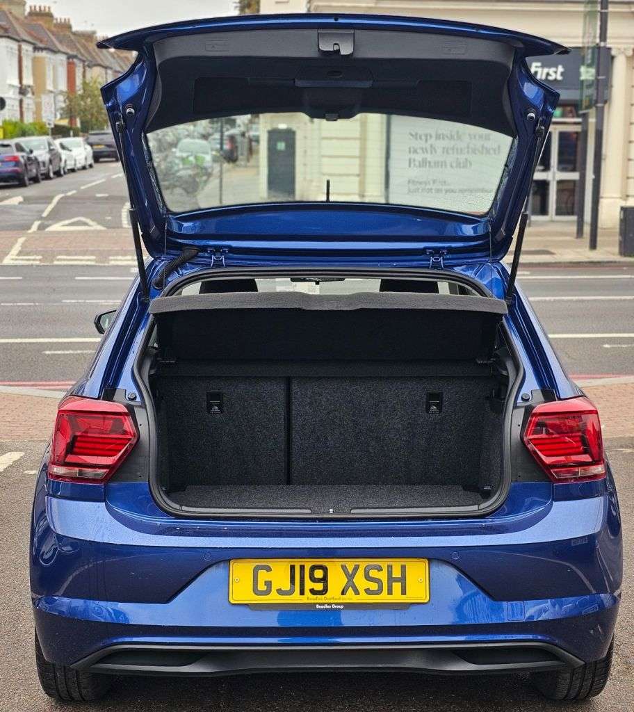 2019 VOLKSWAGEN POLO 2019 VOLKSWAGEN POLO