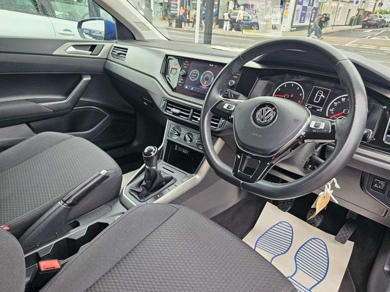 2019 VOLKSWAGEN POLO 2019 VOLKSWAGEN POLO