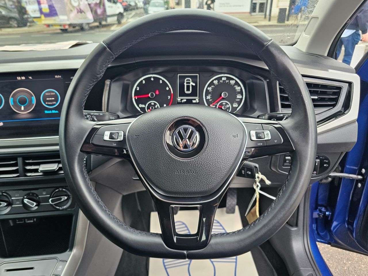 2019 VOLKSWAGEN POLO 2019 VOLKSWAGEN POLO