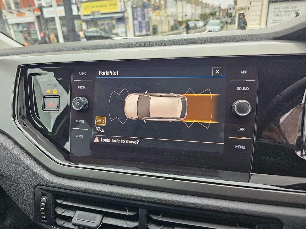 2019 VOLKSWAGEN POLO 2019 VOLKSWAGEN POLO