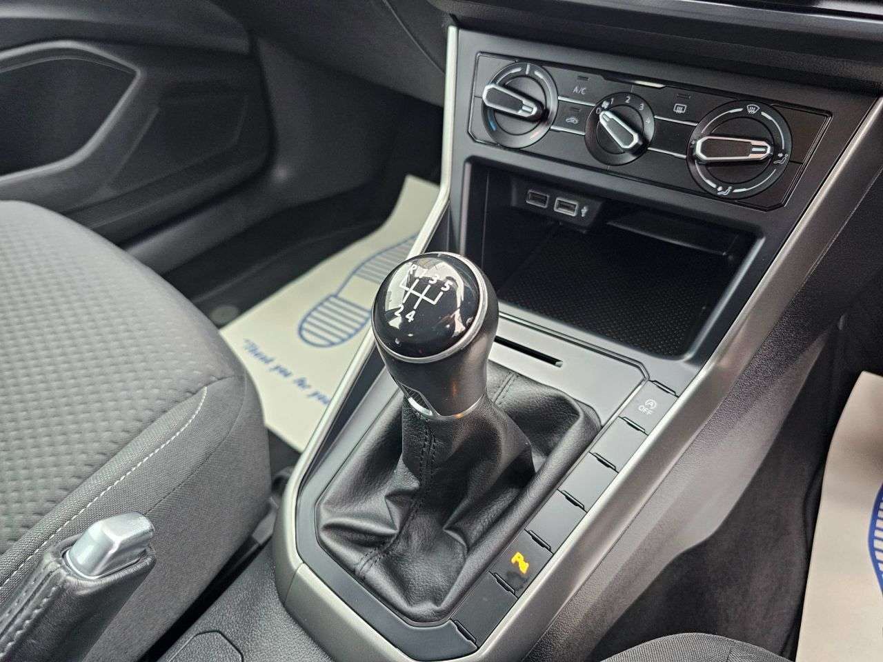 2019 VOLKSWAGEN POLO 2019 VOLKSWAGEN POLO