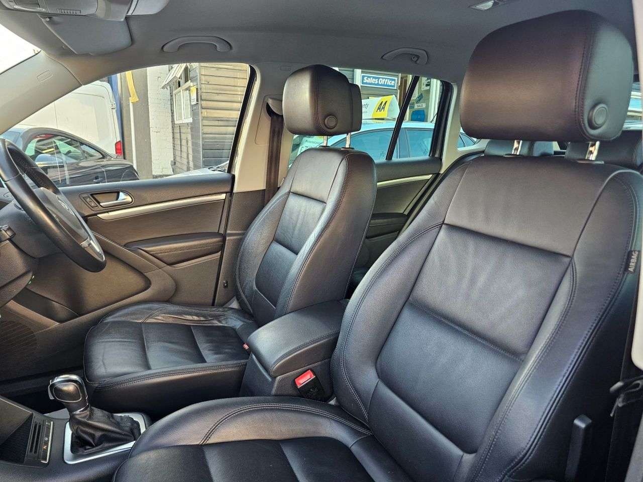 2013 VOLKSWAGEN TIGUAN 2013 VOLKSWAGEN TIGUAN