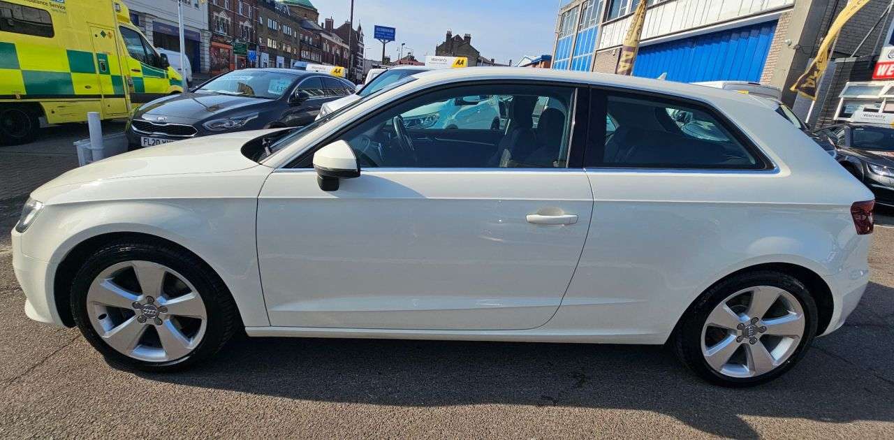 2013 AUDI A3 2013 AUDI A3