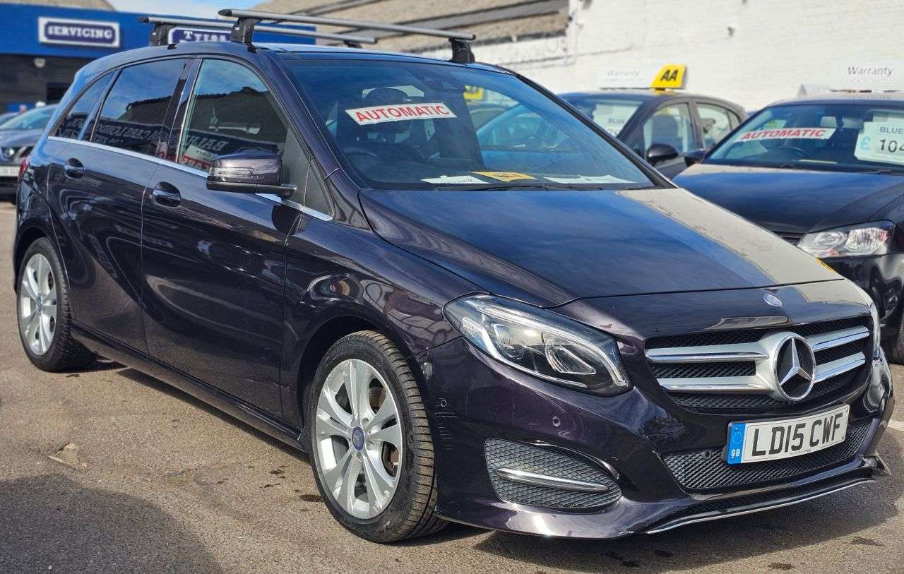 A 2015 MERCEDES-BENZ B CLASS AUTOMATIC 1.6 B200 Sport MPV 5dr Petrol 7G-DCT Euro 6 (s/s) (156 ps) PANORA A 2015 MERCEDES-BENZ B CLASS AUTOMATIC 1.6 B200 Sport MPV 5dr Petrol 7G-DCT Euro 6 (s/s) (156 ps) PANORA
