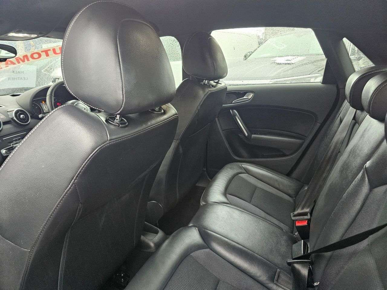 2015 AUDI A1 2015 AUDI A1