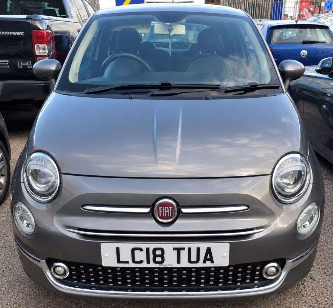 A 2018 FIAT 500 1.2 Lounge Hatchback 3dr Petrol Manual Euro 6 (s/s) (69 bhp) MOT 27/07/2027 A 2018 FIAT 500 1.2 Lounge Hatchback 3dr Petrol Manual Euro 6 (s/s) (69 bhp) MOT 27/07/2027
