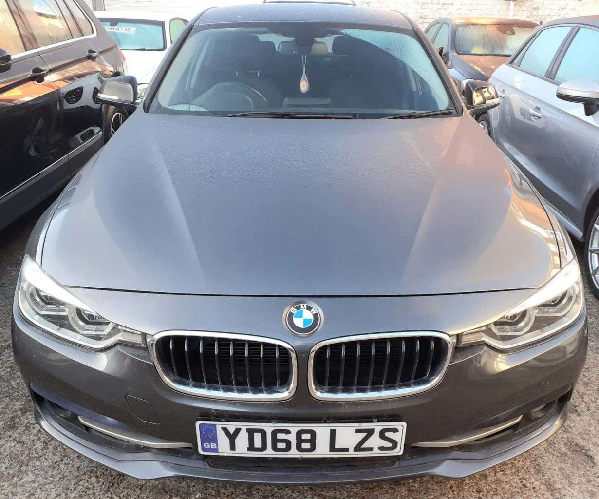 A 2018 BMW 3 SERIES 1.5 318i Sport Saloon 4dr Petrol Auto Euro 6 (s/s) (136 ps) SAT NAV, REAR P A 2018 BMW 3 SERIES 1.5 318i Sport Saloon 4dr Petrol Auto Euro 6 (s/s) (136 ps) SAT NAV, REAR P