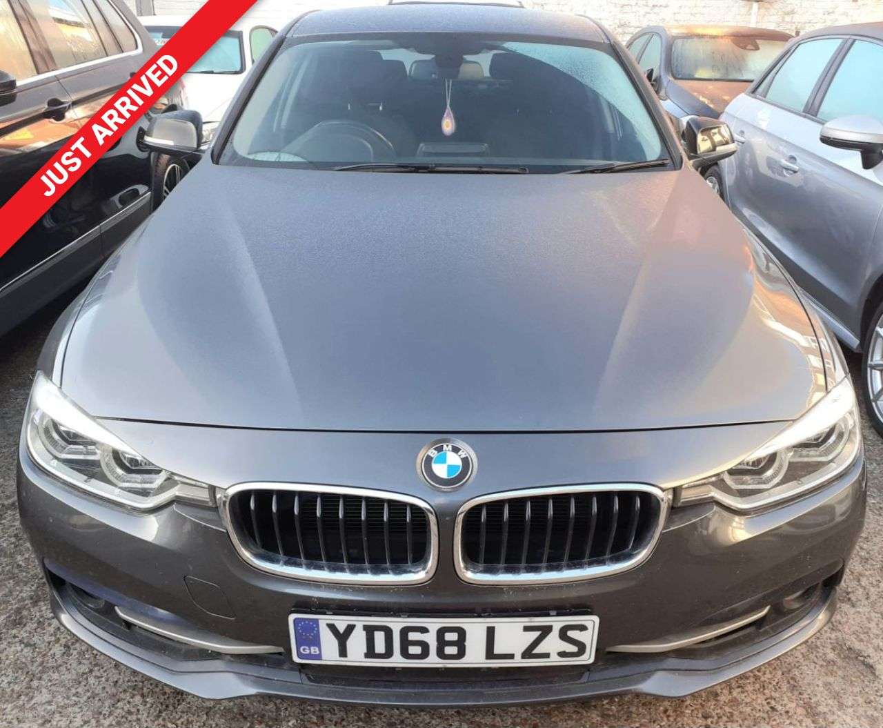 A 2018 BMW 3 SERIES 1.5 318i Sport Saloon 4dr Petrol Auto Euro 6 (s/s) (136 ps) SAT NAV, REAR P A 2018 BMW 3 SERIES 1.5 318i Sport Saloon 4dr Petrol Auto Euro 6 (s/s) (136 ps) SAT NAV, REAR P