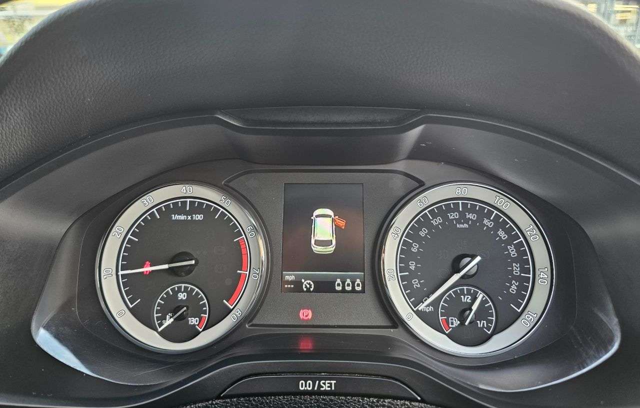 2018 SKODA KAROQ 2018 SKODA KAROQ