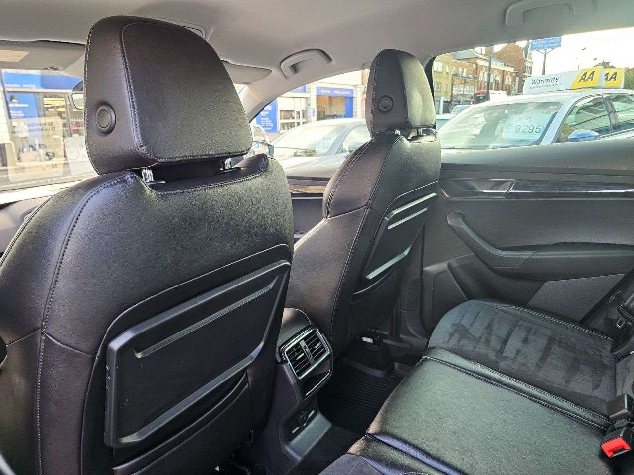 2018 SKODA KAROQ 2018 SKODA KAROQ