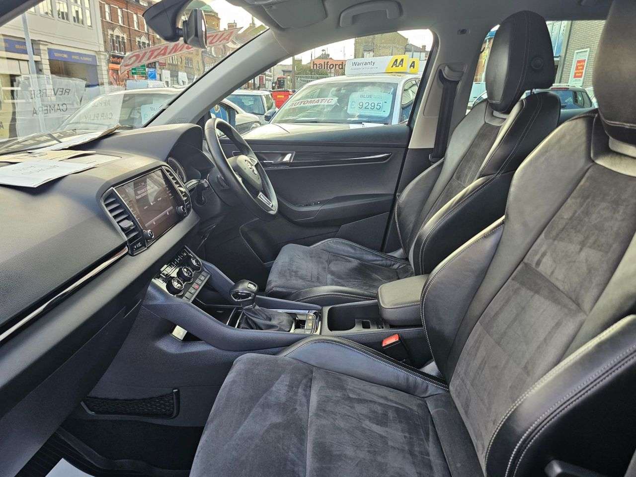 2018 SKODA KAROQ 2018 SKODA KAROQ