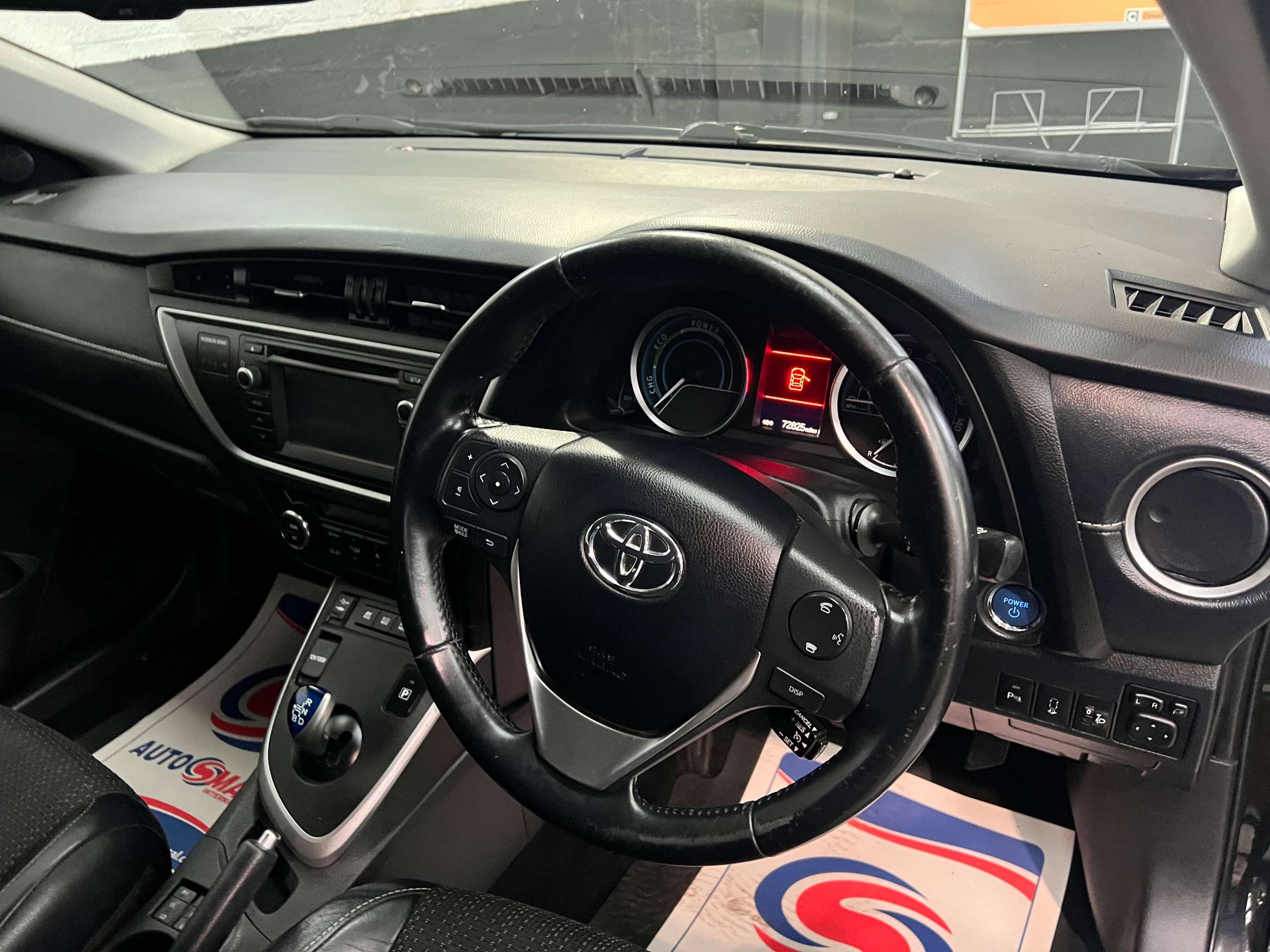 2013 TOYOTA AURIS 2013 TOYOTA AURIS