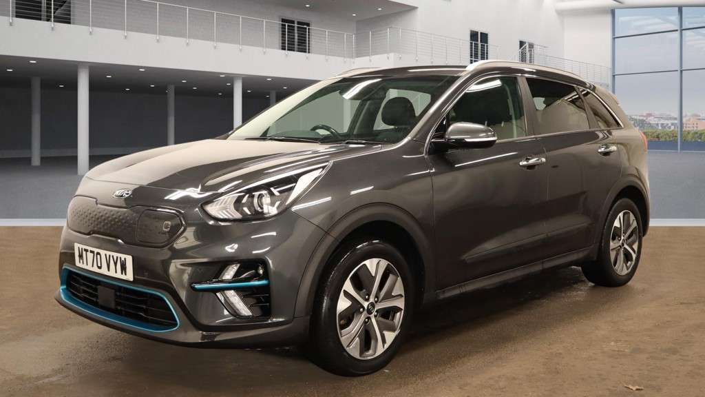 A 2020 KIA NIRO 64kWh 3 SUV 5dr Electric Auto (201 bhp) A 2020 KIA NIRO 64kWh 3 SUV 5dr Electric Auto (201 bhp)