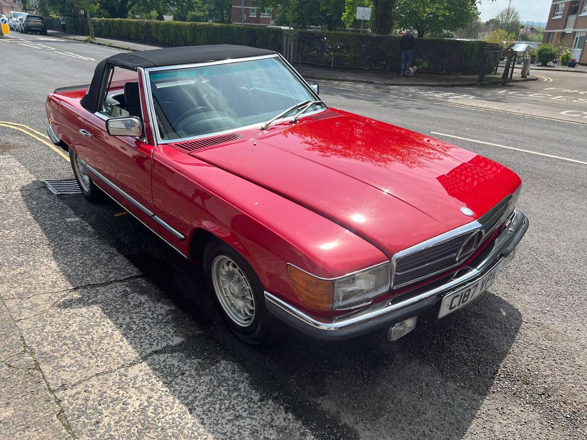 Check out this Mercedes-benz Sl 1985 Petrol Automatic