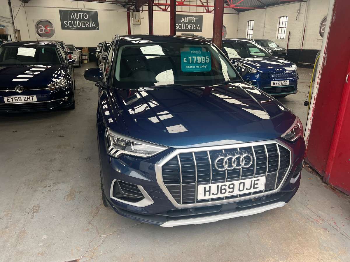 Check out this Audi Q3 2019 Diesel Automatic