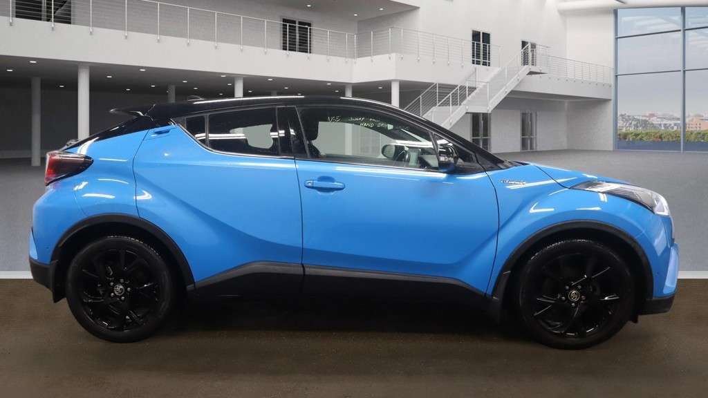 2018 TOYOTA C-HR 2018 TOYOTA C-HR