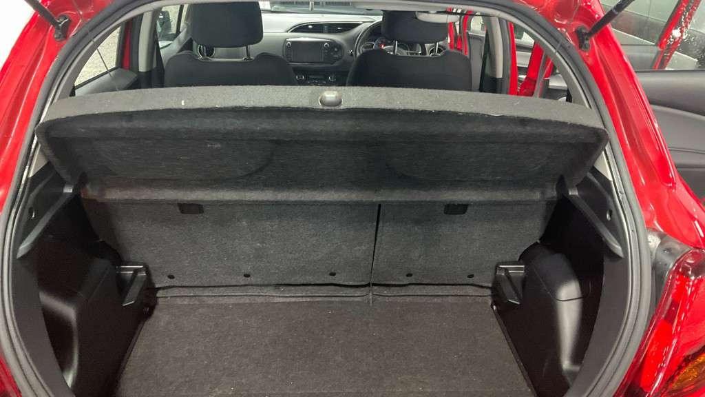 2015 TOYOTA YARIS 2015 TOYOTA YARIS