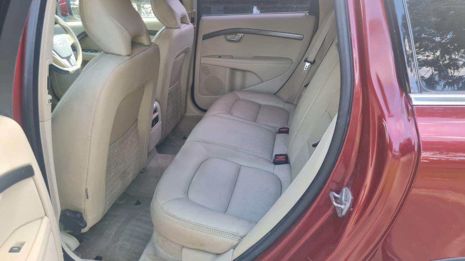 2015 VOLVO XC70 2015 VOLVO XC70