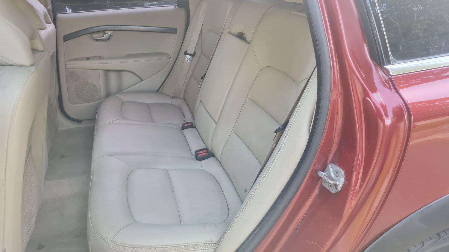 2015 VOLVO XC70 2015 VOLVO XC70