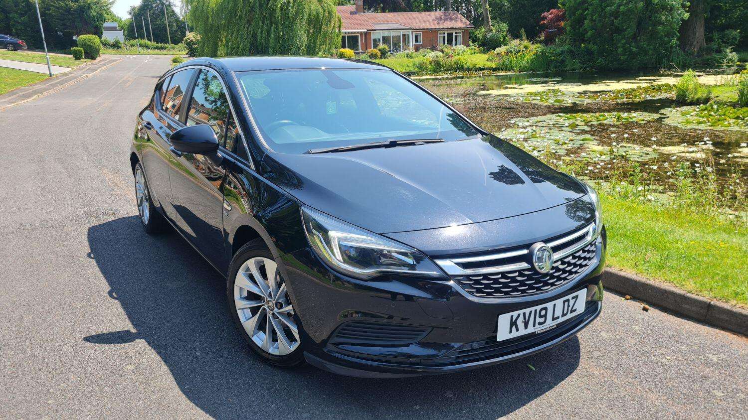 A 2019 VAUXHALL ASTRA 1.4 i Turbo SE A 2019 VAUXHALL ASTRA 1.4 i Turbo SE