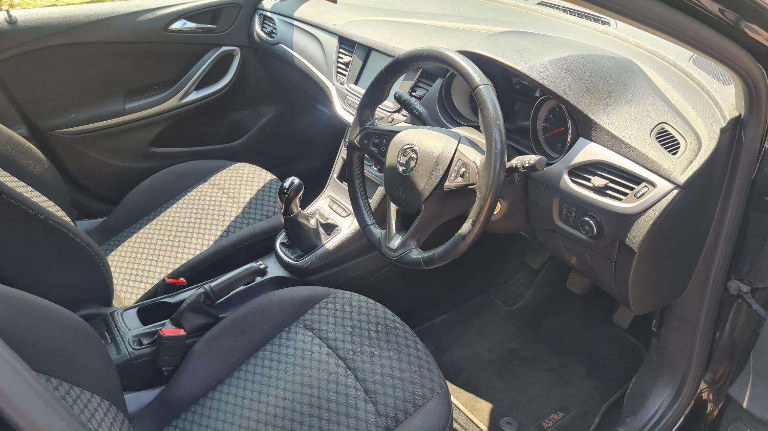 2019 VAUXHALL ASTRA 2019 VAUXHALL ASTRA