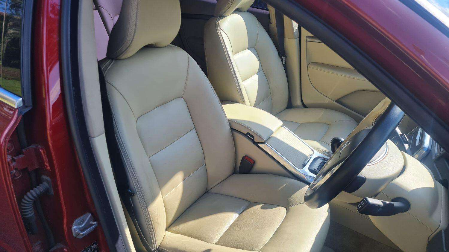 2015 VOLVO XC70 2015 VOLVO XC70