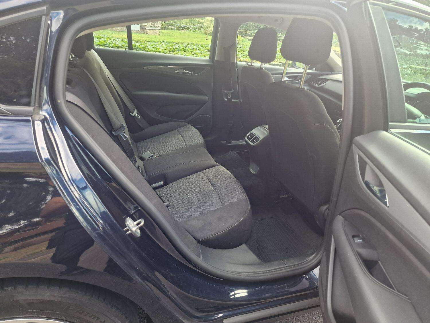 2018 VAUXHALL INSIGNIA 2018 VAUXHALL INSIGNIA