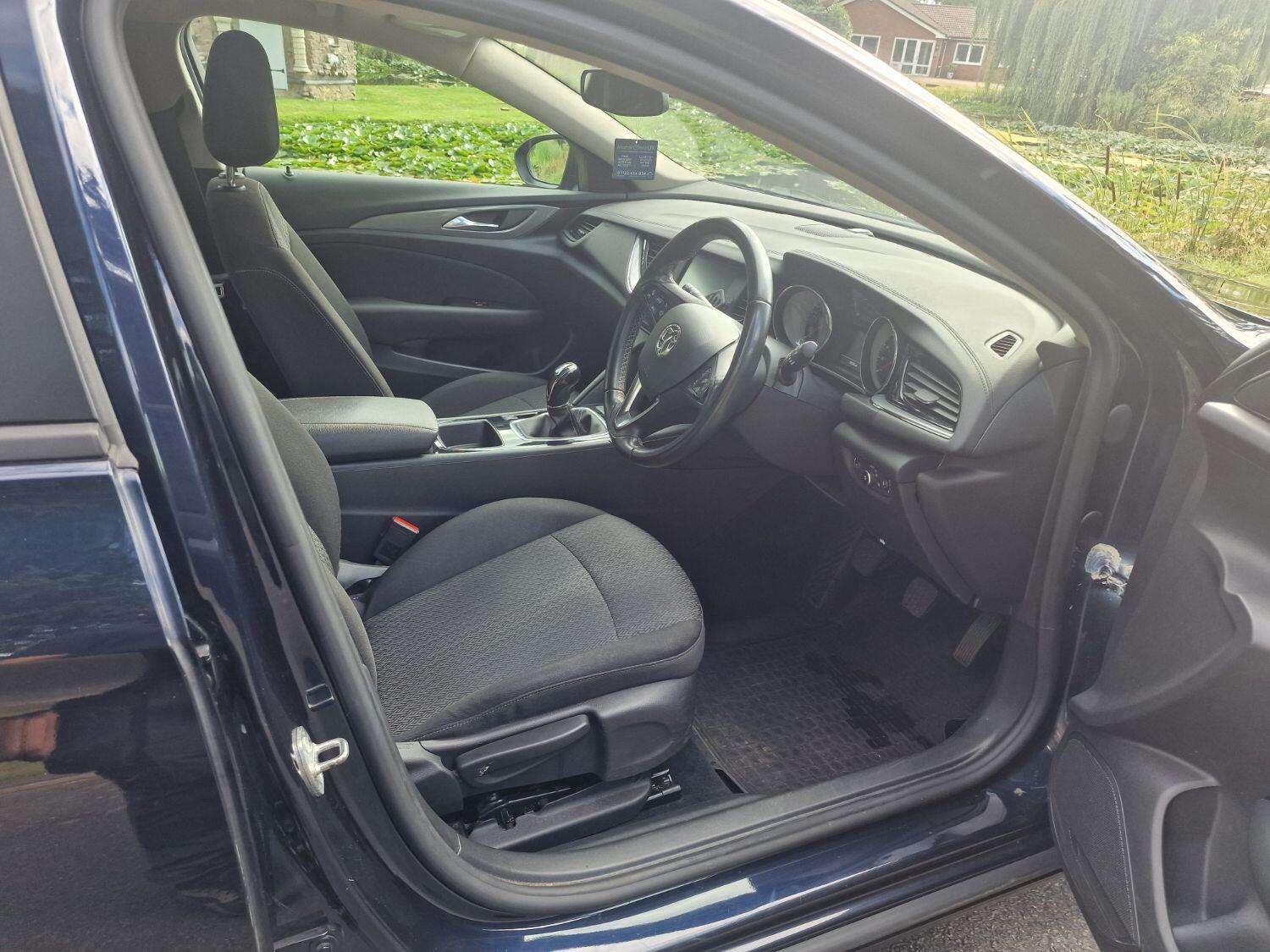 2018 VAUXHALL INSIGNIA 2018 VAUXHALL INSIGNIA