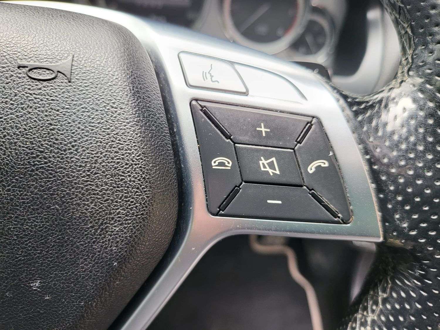 2013 MERCEDES-BENZ E CLASS 2013 MERCEDES-BENZ E CLASS