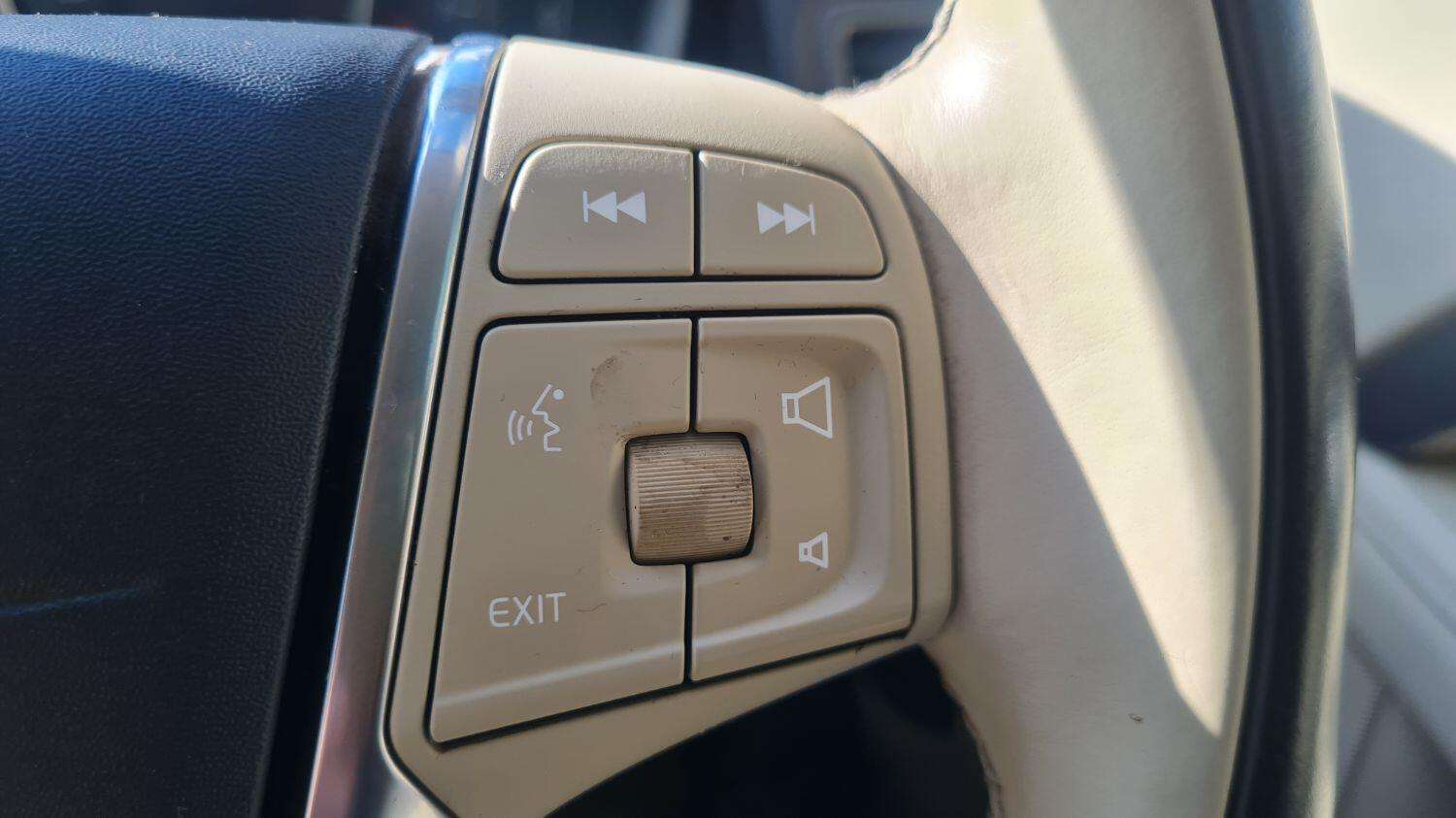 2015 VOLVO XC70 2015 VOLVO XC70