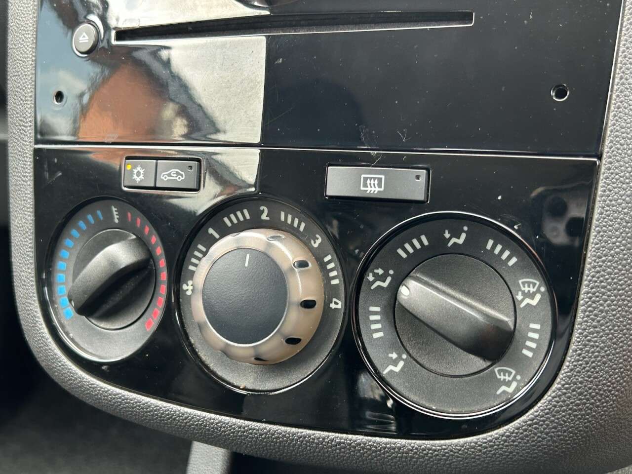 2010 VAUXHALL CORSA 2010 VAUXHALL CORSA