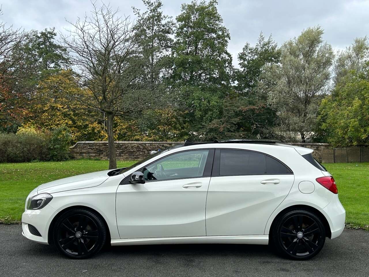 2015 MERCEDES-BENZ A-CLASS 2015 MERCEDES-BENZ A-CLASS