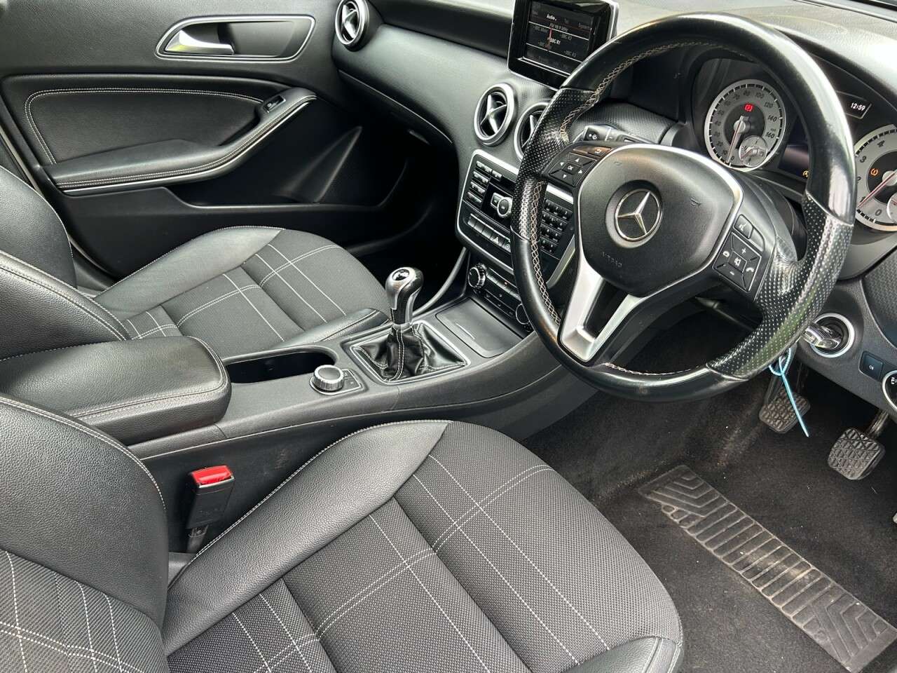 2015 MERCEDES-BENZ A-CLASS 2015 MERCEDES-BENZ A-CLASS