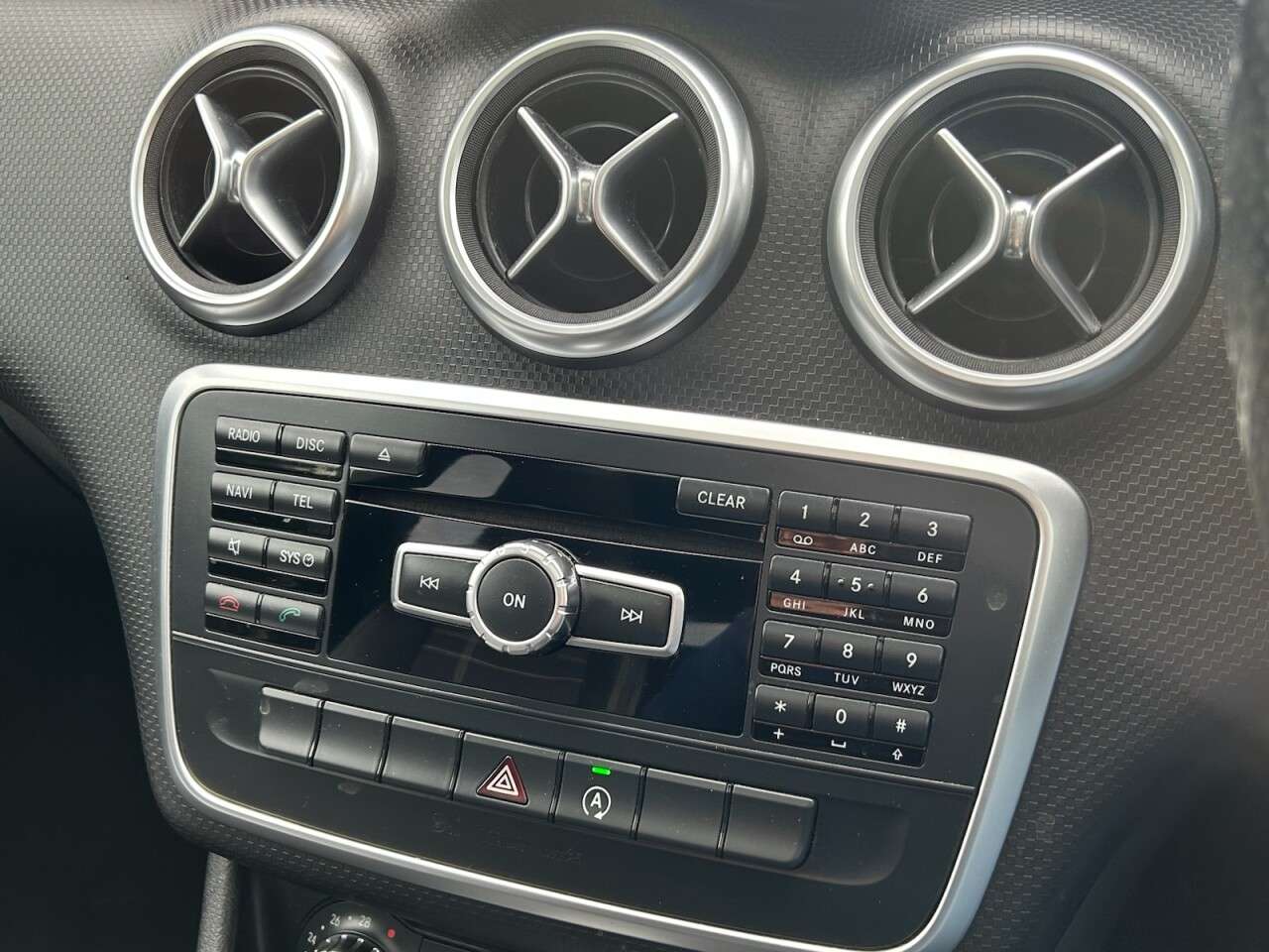 2015 MERCEDES-BENZ A-CLASS 2015 MERCEDES-BENZ A-CLASS