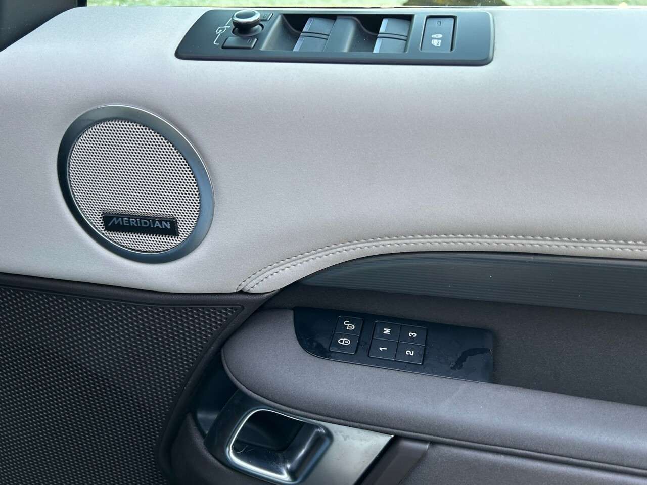 2019 LAND ROVER DISCOVERY 2019 LAND ROVER DISCOVERY